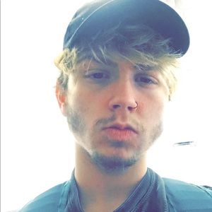 Meet your Posher, Philip